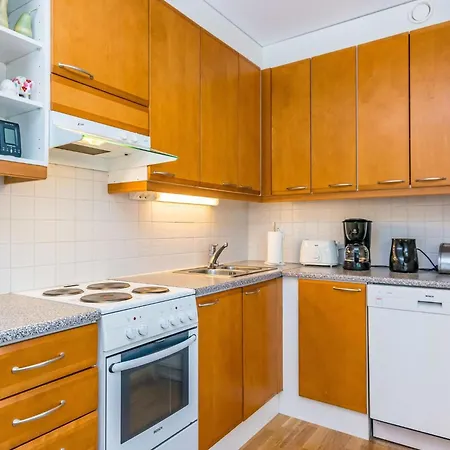 Hébergement de vacances Karhunvartijan Pirtti B2 By Interhome *