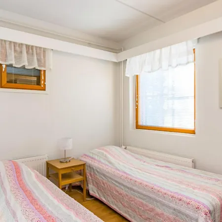 Hébergement de vacances Karhunvartijan Pirtti B2 By Interhome